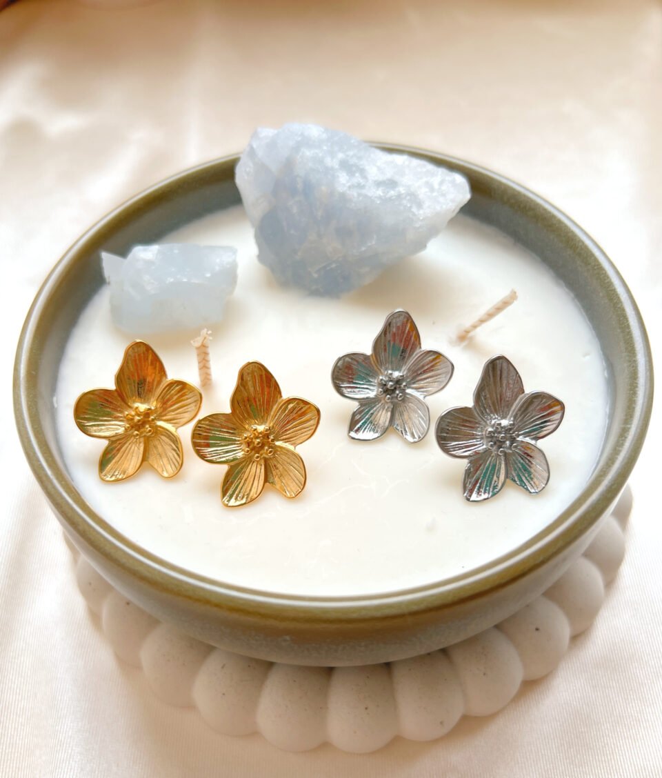 עגילי סאקורה